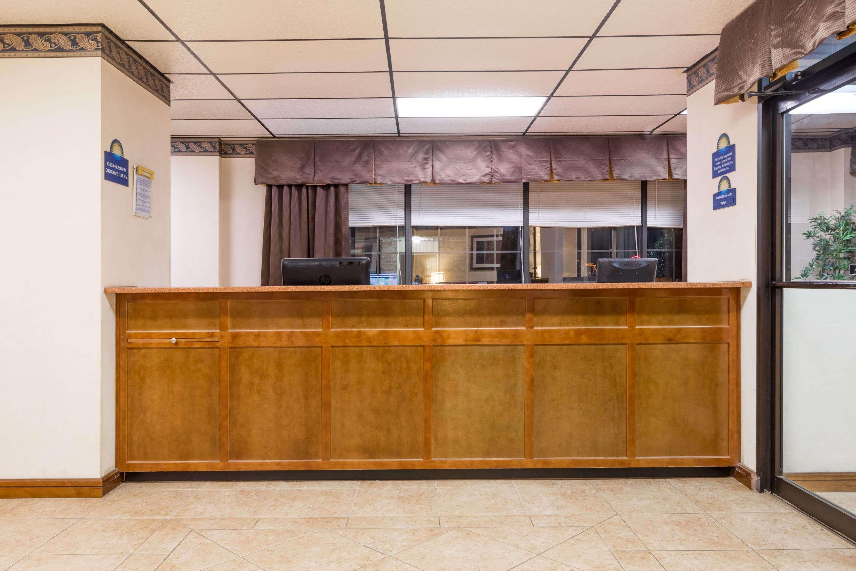 Days Inn by Wyndham Batesville Eksteriør bilde