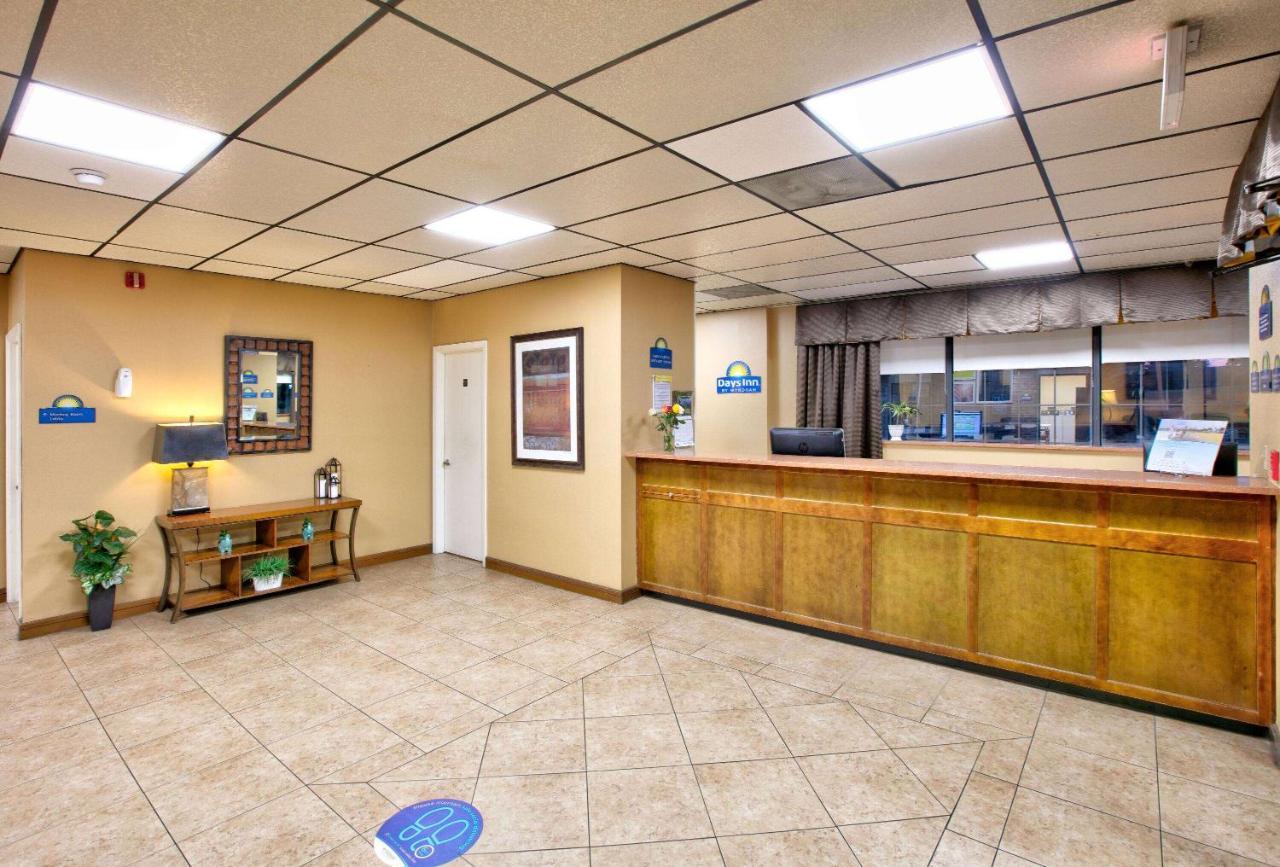 Days Inn by Wyndham Batesville Eksteriør bilde