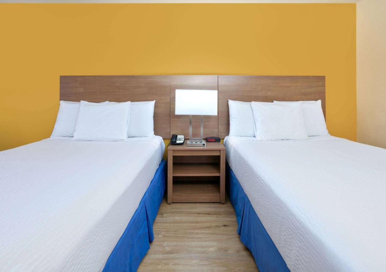 Days Inn by Wyndham Batesville Eksteriør bilde