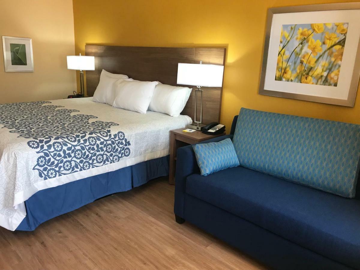 Days Inn by Wyndham Batesville Eksteriør bilde